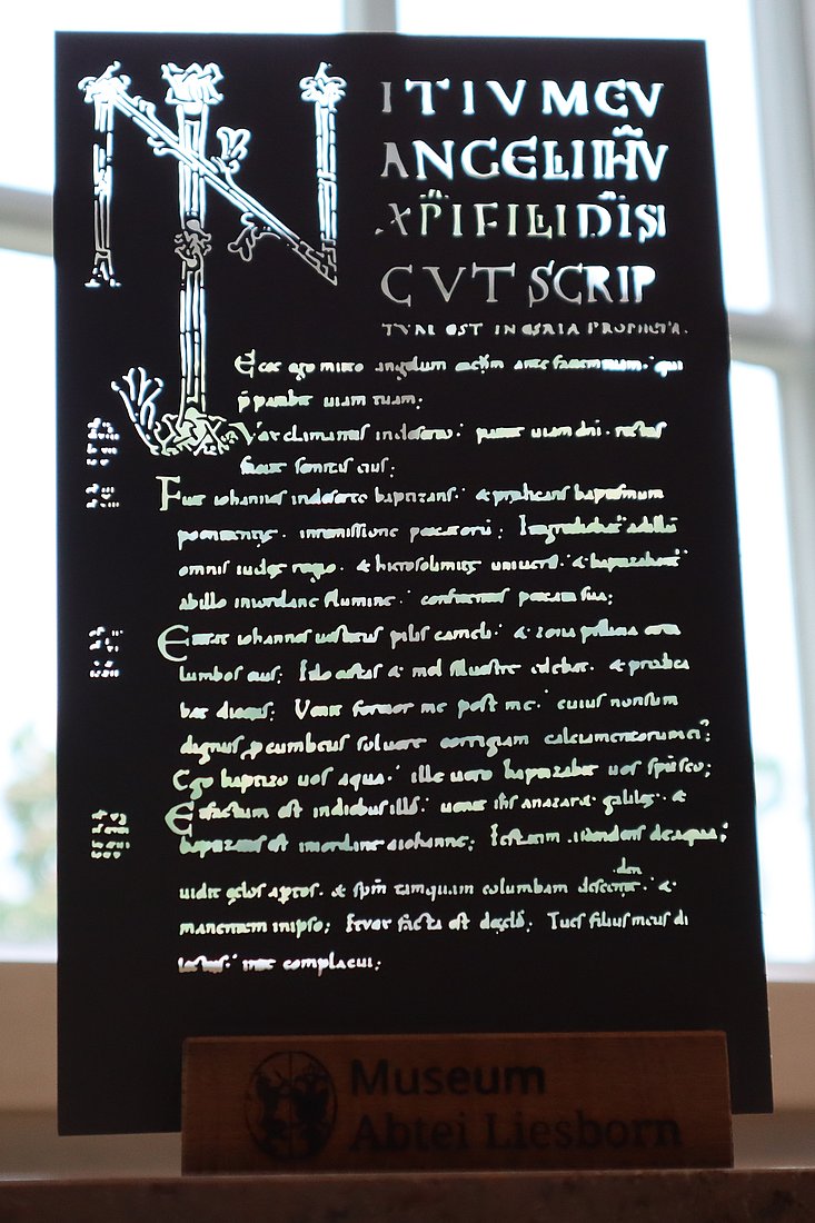 Stahlwand Beginn Markusevangelium